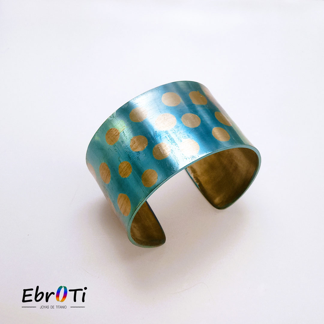 Trabajo_de_titanio/ pulsera de titanio/ joyeria_de_titanio/ titanium_jewelry_store/ ebroti