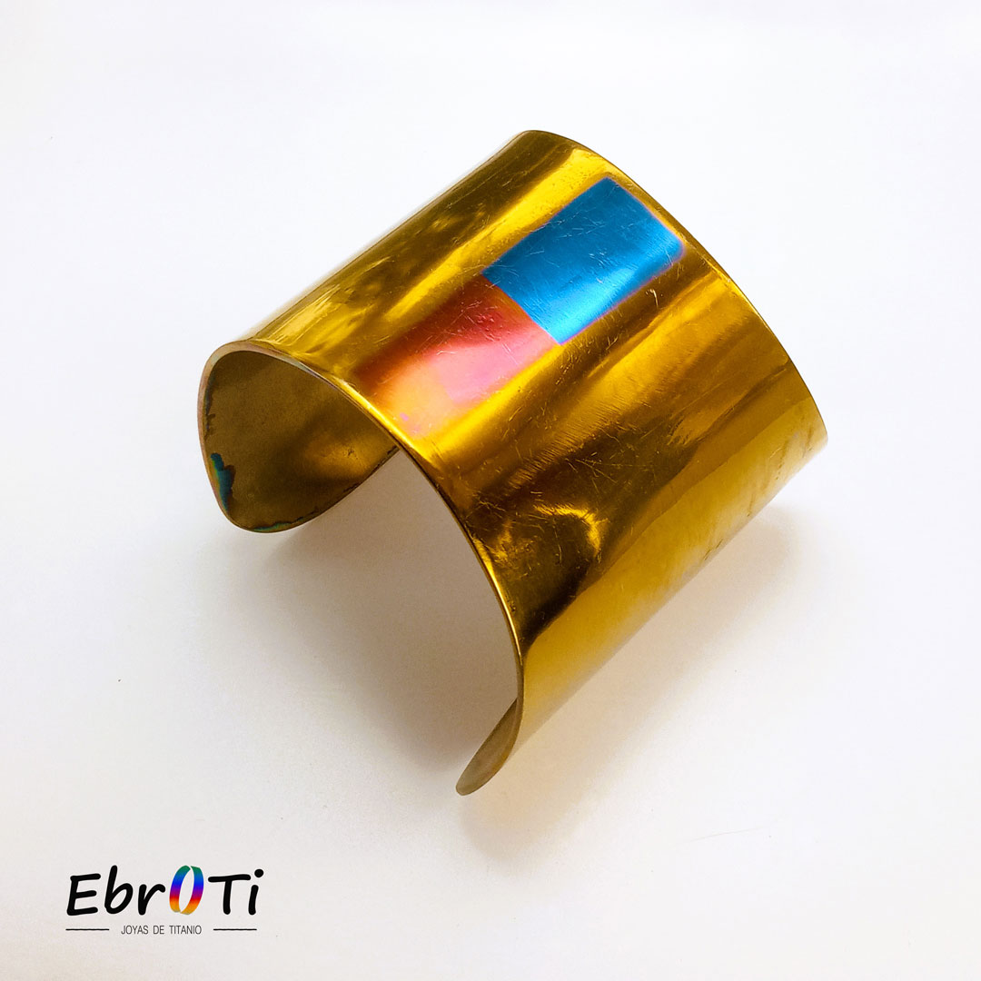 Trabajo_de_titanio/ pulsera de titanio/ joyeria_de_titanio/ titanium_jewelry_store/ ebroti