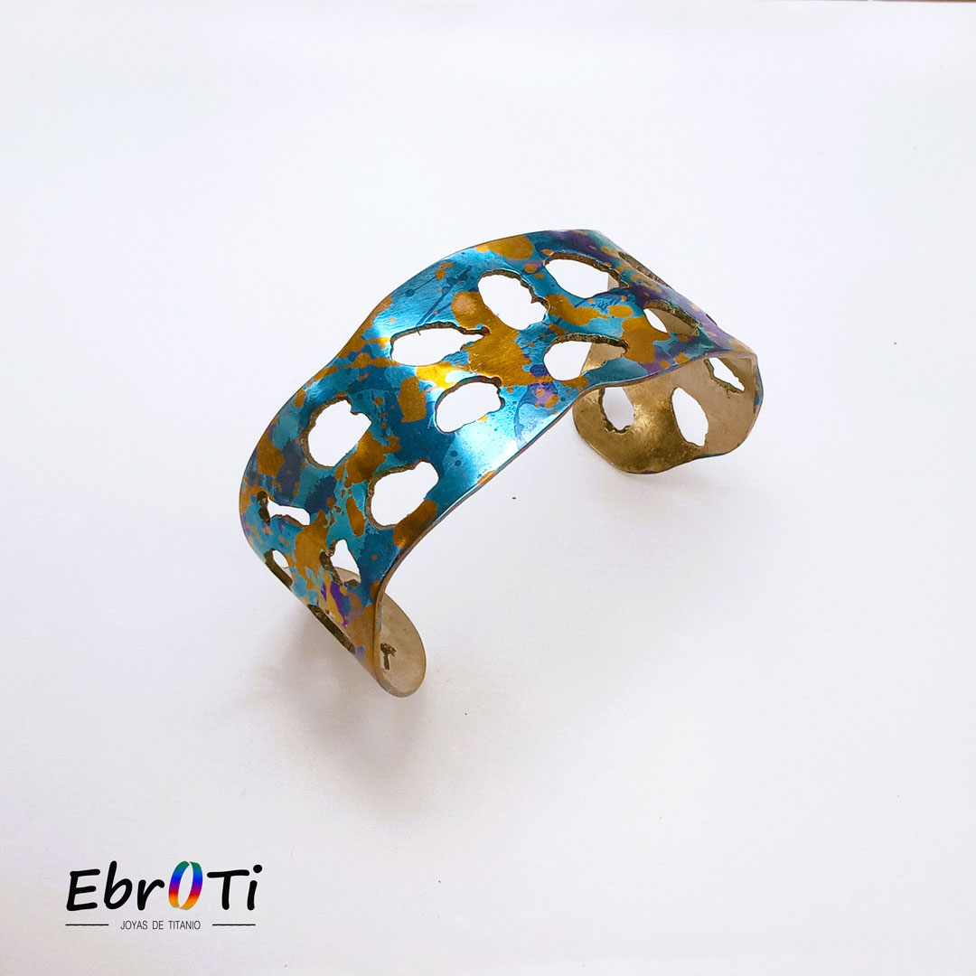 Trabajo_de_titanio/ pulsera de titanio/ joyeria_de_titanio/ titanium_jewelry_store/ ebroti