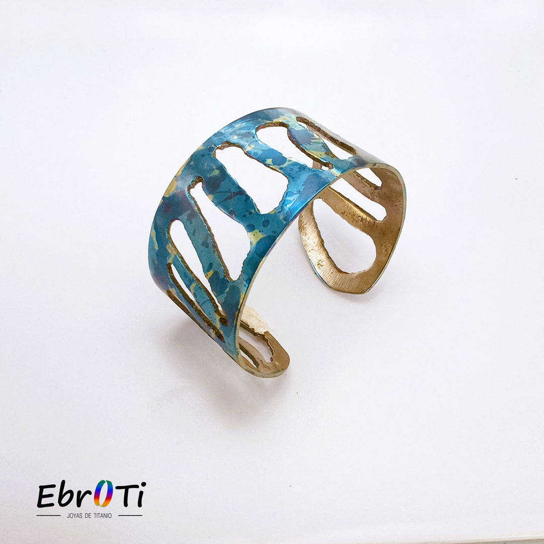 Trabajo_de_titanio/ pulsera de titanio/ joyeria_de_titanio/ titanium_jewelry_store/ ebroti