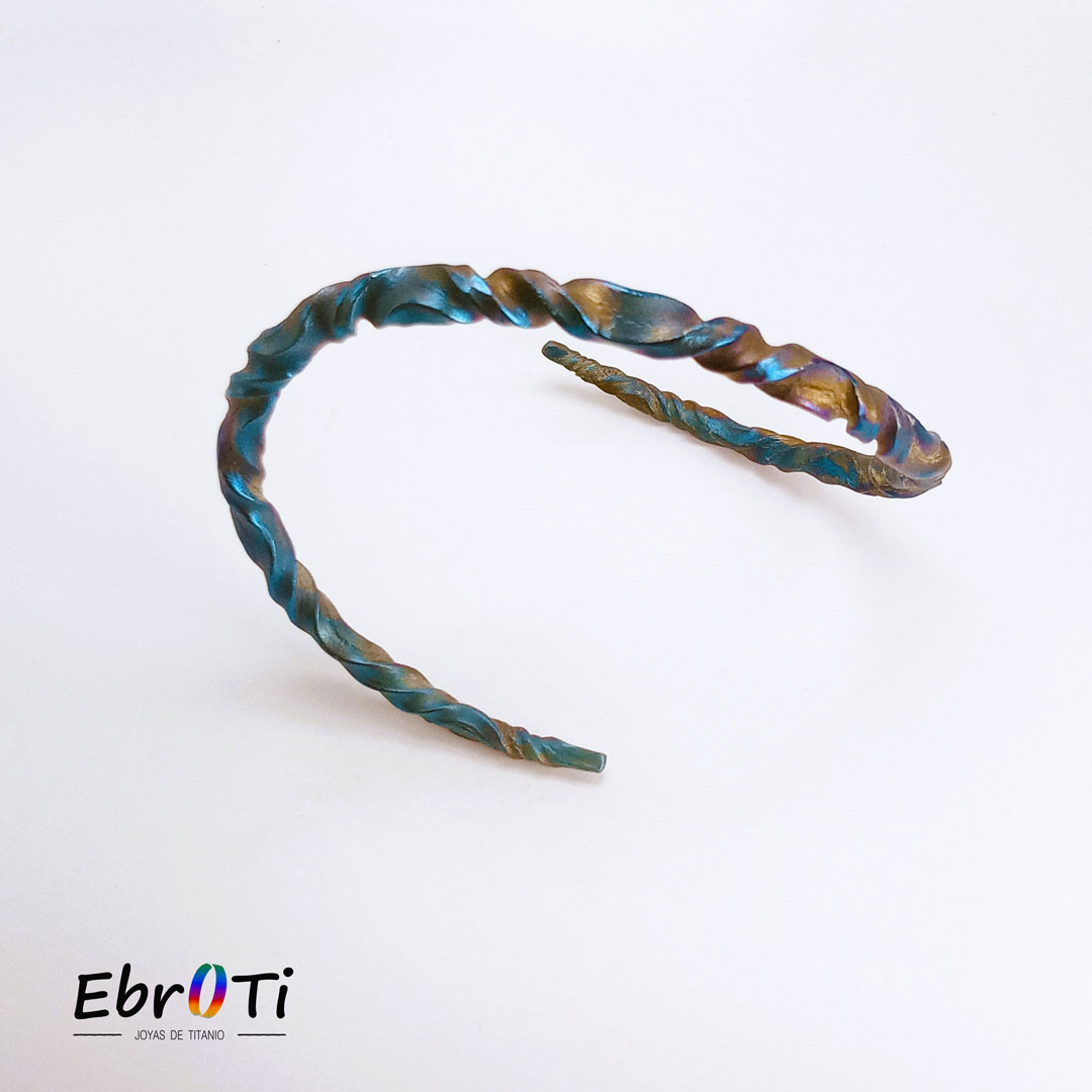 Trabajo_de_titanio/ pulsera de titanio/ joyeria_de_titanio/ titanium_jewelry_store/ ebroti