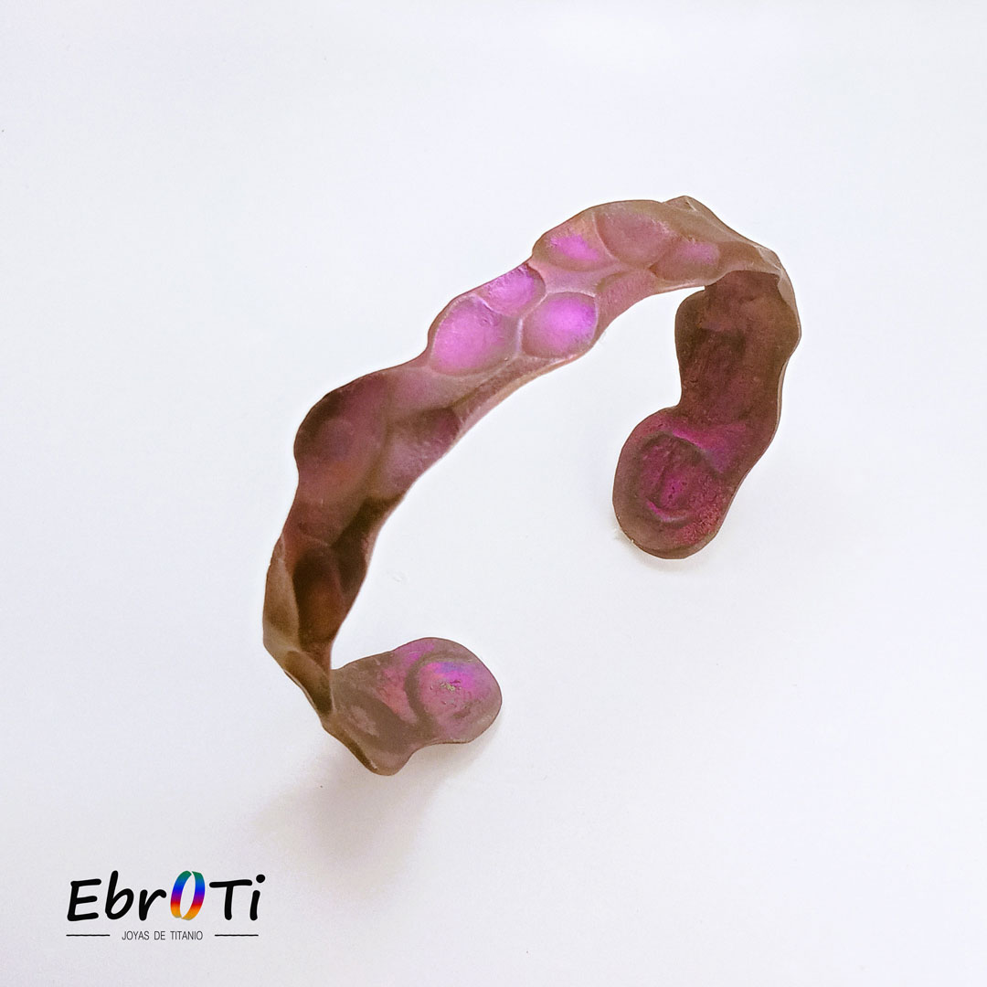 Trabajo_de_titanio/ pulsera de titanio/ joyeria_de_titanio/ titanium_jewelry_store/ ebroti