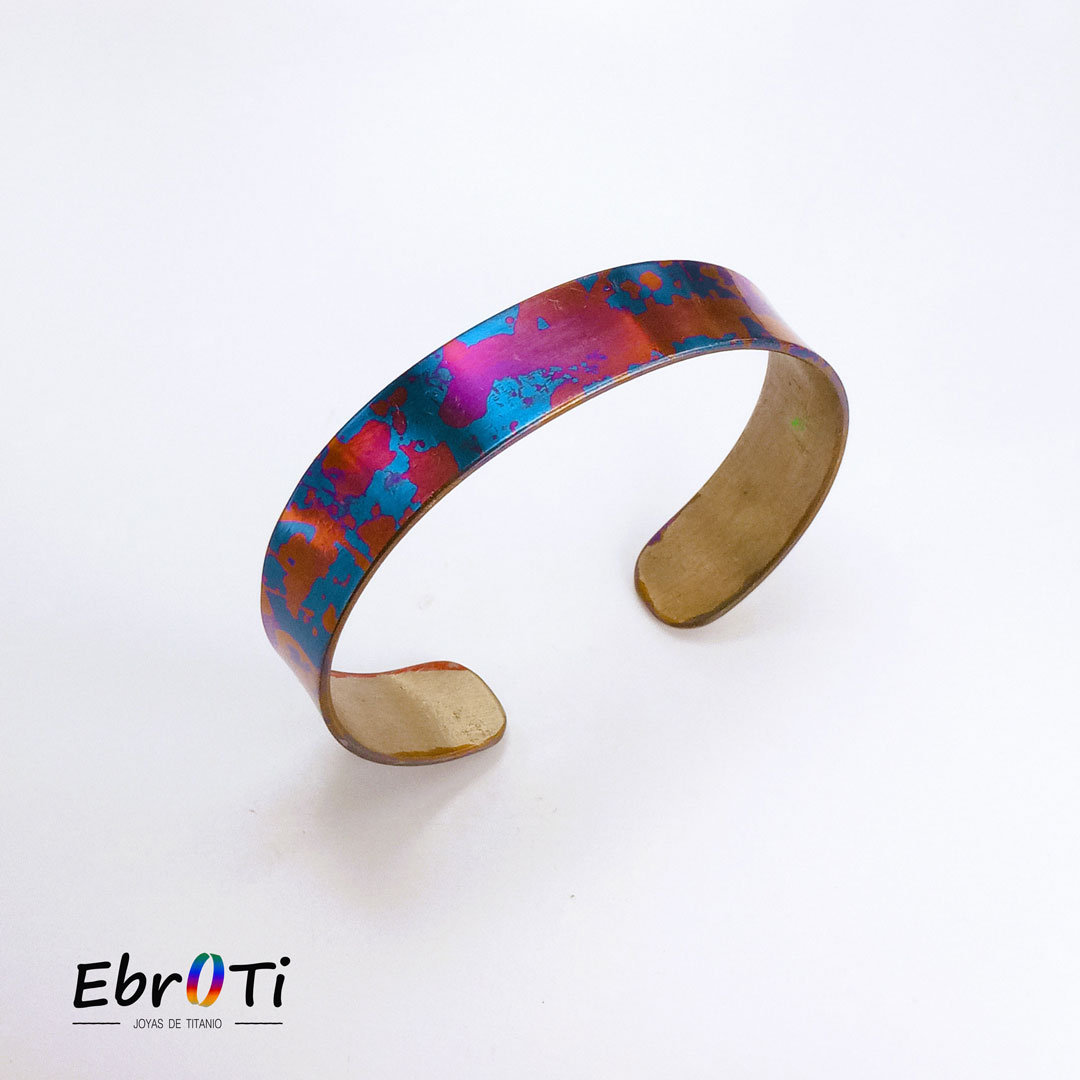 Trabajo_de_titanio/ pulsera de titanio/ joyeria_de_titanio/ titanium_jewelry_store/ ebroti