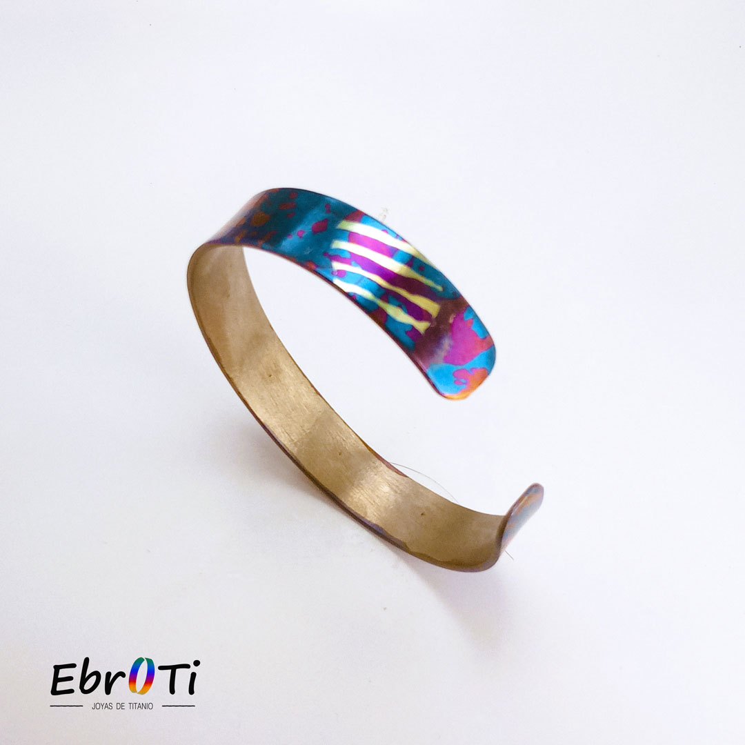 Trabajo_de_titanio/ pulsera de titanio/ joyeria_de_titanio/ titanium_jewelry_store/ ebroti