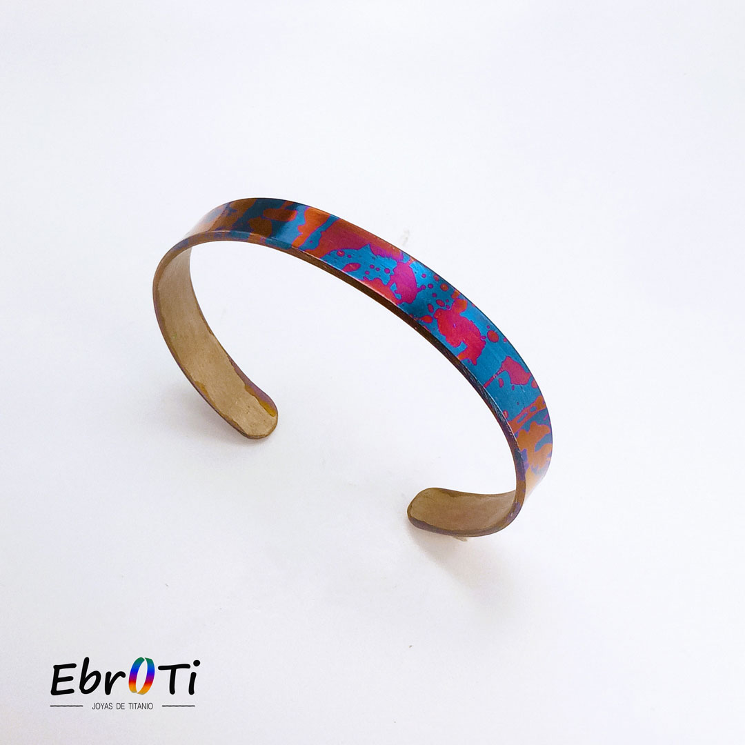 Trabajo_de_titanio/ pulsera de titanio/ joyeria_de_titanio/ titanium_jewelry_store/ ebroti